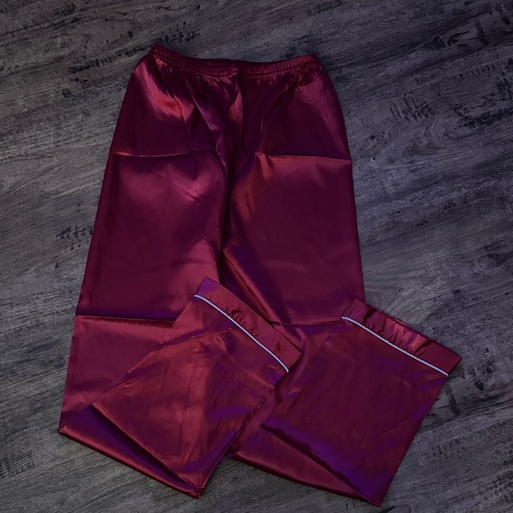 Women's Satin Pajama Set - Red - Picture 7 of 7